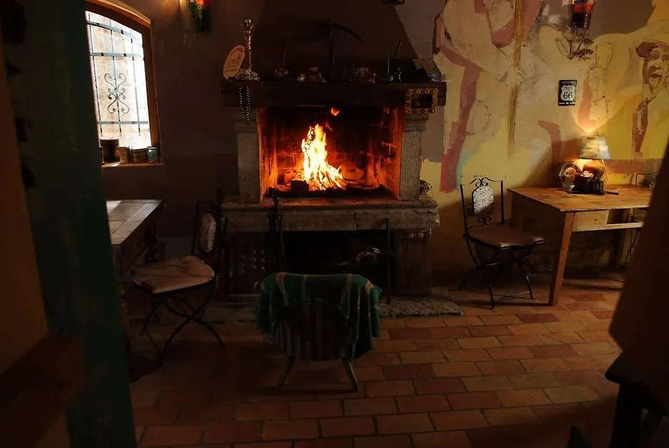 Apartman Kamene Price Rooms, Music And Food