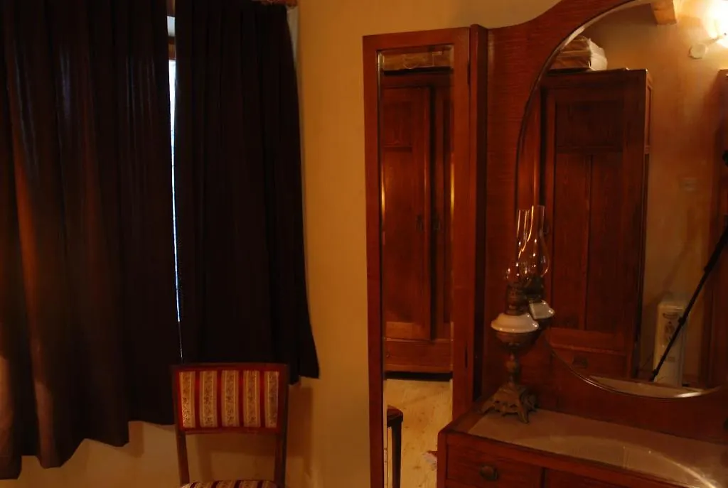 Kamene Price Rooms, Music And Food Apartman Bale